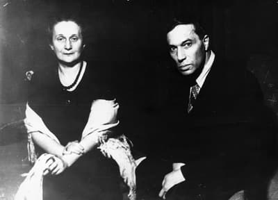1946 Boris with Anna Akhmatova, poet and friend